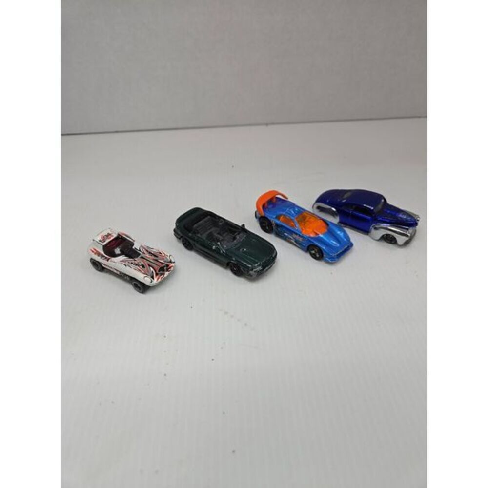 Vintage 1997 & 1998 Hot Wheels Die-Cast Cars Collection Lot of 4 Unique Models